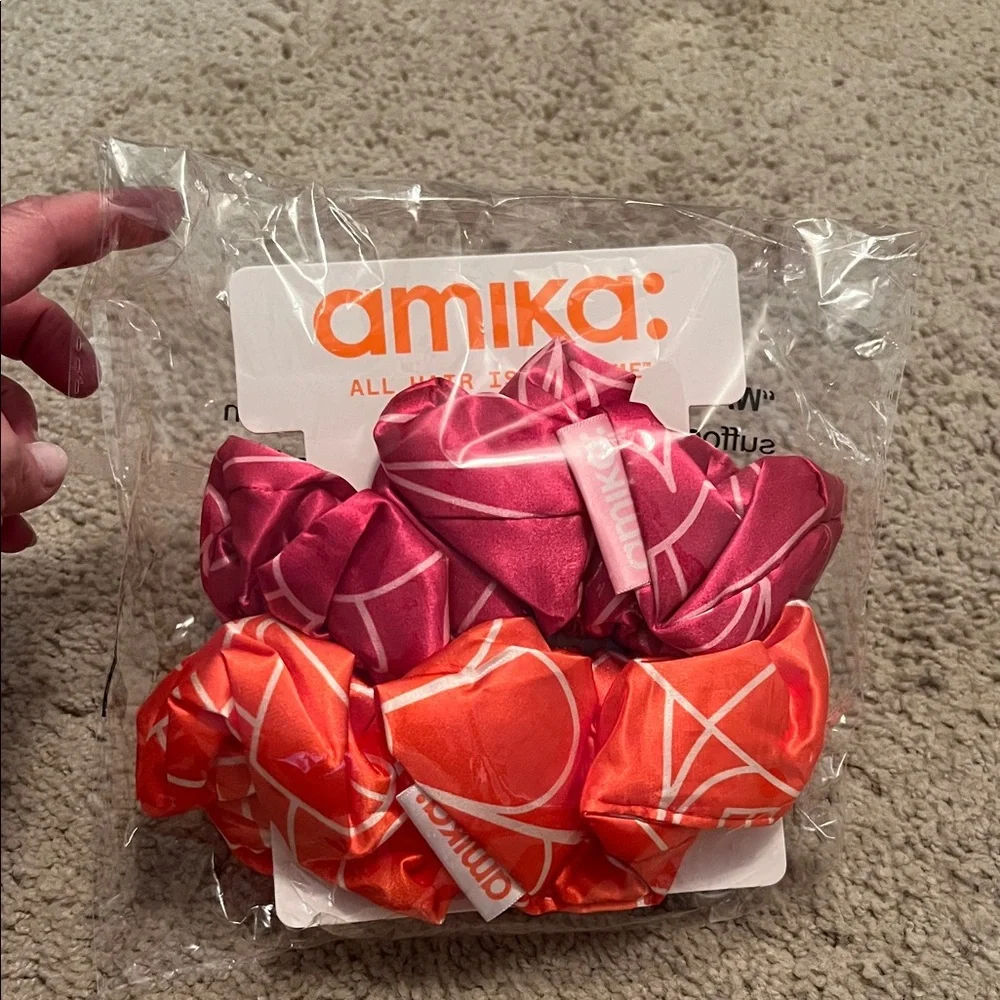 Amika Vibrant Pink and Orange Hair Scrunchies